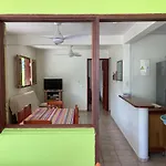 Villa Café - Appartement F3 à Sainte-Anne